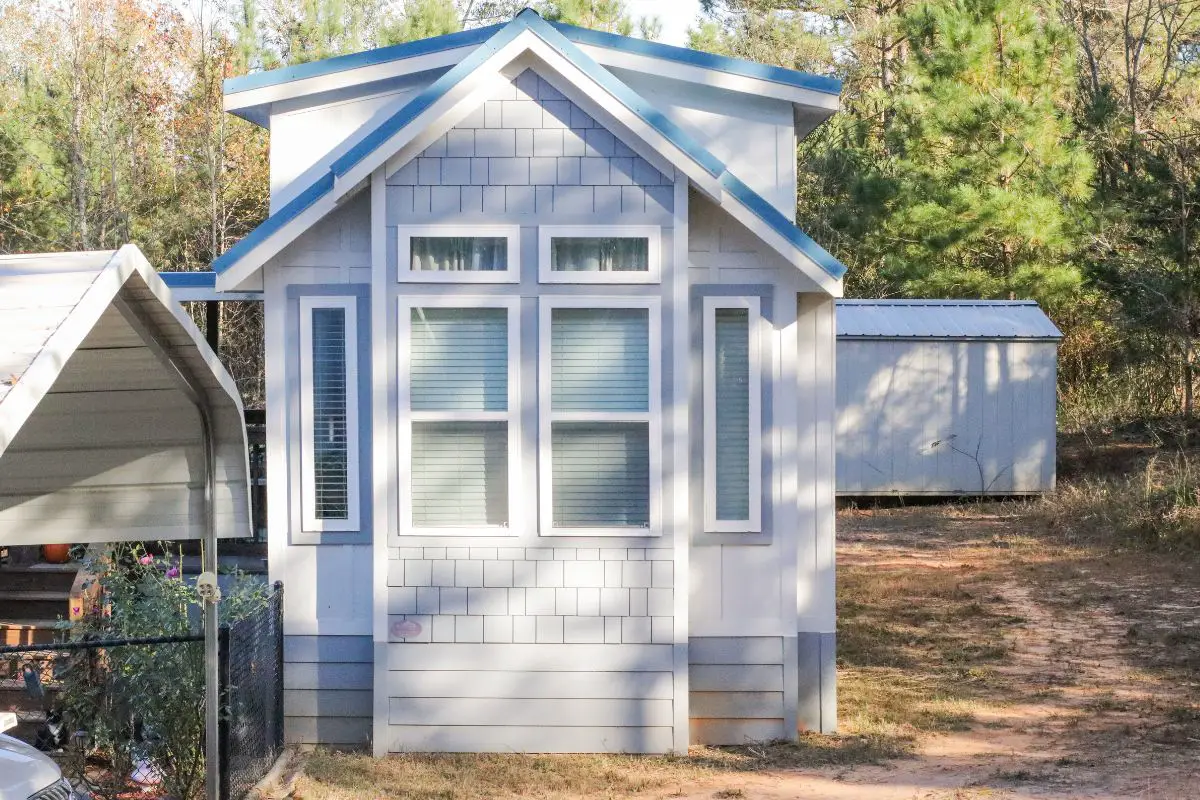 How Much Does It Cost To Turn A Shed Into A Tiny House? - Powell Custom ...